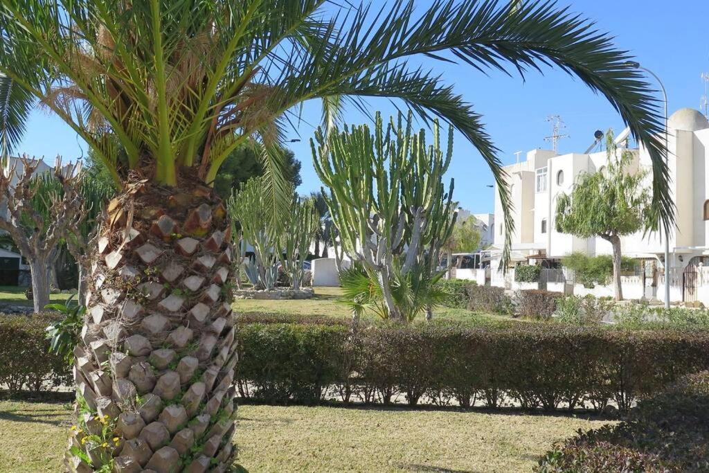 Bungalow In Moorse Stijl El Campello Zewnętrze zdjęcie